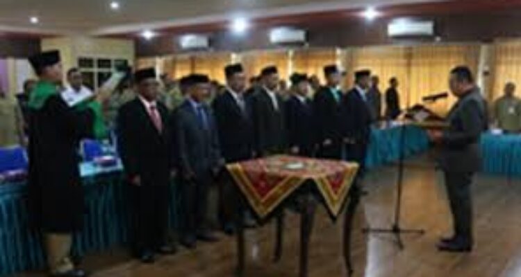 Bupati Situbondo Lantik 7 Pejabat Pratama Hasil Lelang