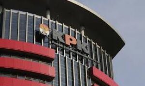 Anggota DPRD dan Dua Kadis di Jatim Diperiksa KPK