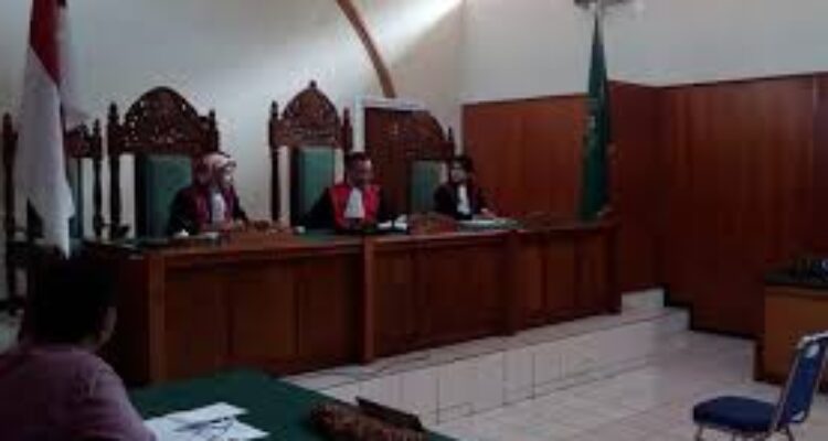 Wow di Garut Ada Anak Gugat Ibu Kandungnya Rp 1,8 Miliar