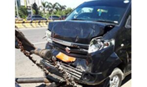 Mobil Dinas Lurah Kecelakan