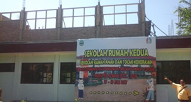 SMAN 1 Ciasem Proyek Siluman