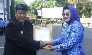 Berita Utama Subang Bupati Subang Raih Penghargaan ORI