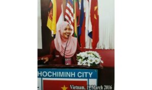 Mia-Rosmiati-Mahasiswi-Berprestasi-Asal-Subang