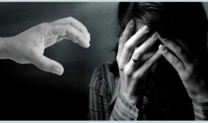 Ilustrasi Oknum Camat Ploroti Celana Stafnya