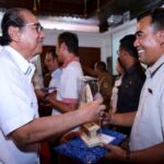 Bupati Gianyar Beri Penghargaan Wajib Pajak dan Petugas Penagih Pajak