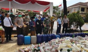 Jelang Natal dan Tahun Baru,Polres Subang Musnahkan Miras dan Sabu-Sabu Jelang Natal dan Tahun Baru,Polres Subang Musnahkan Miras dan Sabu-Sabu