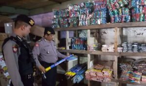 Polda Bali Razia Kembang Api Tak Berizin