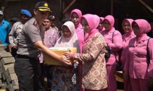 Polsek Pagaden Bangun Rutilahu di Cipunagara