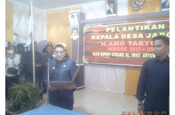 Bupati Subang Lantik 5 kades di 2 kecamatan