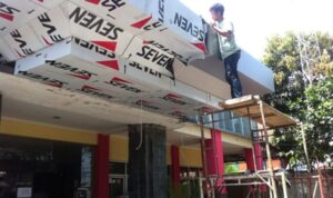 Libur Nasional Tahun Baru, Kantor Kel. Utama Cimahi Selatan Masih Direhab