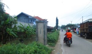 Pekerjaan Tugu Legonkulon Terbengkalai, Diduga Dinas PUPR Subang Tutup Mata Pekerjaan Tugu Legonkulon Terbengkalai, Diduga Dinas PUPR Subang Tutup Mata