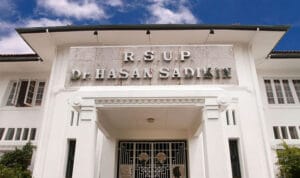 Pemeriksaan Cabup-Cawabup akan dilaksanakan di RSHS Bandung