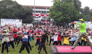 Senam Kebugaran Bersama Ating Rusnatim Meriahkan HUT Subang ke-70 Subang Senam Kebugaran Bersama Ating Rusnatim Meriahkan HUT Subang ke-70 Subang