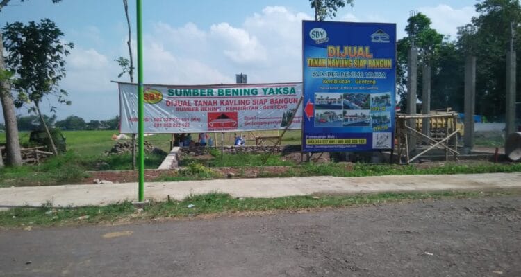 Diduga IPPT Dan IMB Belum Dikantongi Pengusaha Nekad Pasang Bener Dan Dirikan Bangunan