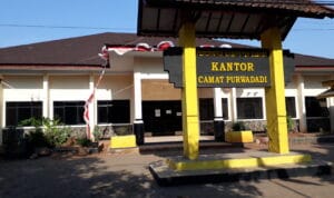 Terus Menerus Dapat Kucuran Dana, Pembangunana Kantor Kecamatan Purwadadi Tak Beraturan