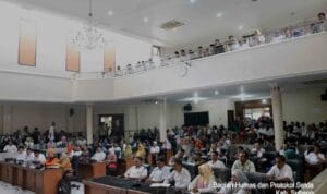 Pertemuan Tentang Peningkatan Status Honorer