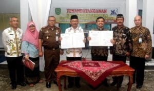 Penandatanganan Berita Acara Serah Terima AKPER Subang