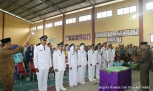 Pelantikan 8 Kades Di Kecamatan Binong