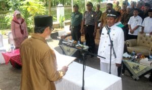 Pelantikan Kades Cimeuhmal Tanjungsiang