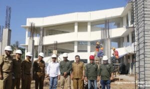Bupati Subang Tinjau Pembangunan Gedung Rawat Inap