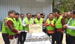 Bupati Subang Dan Walikota Gimcheon Korea Meresmikan Rumah Produksi Pakan Ikan Mina Saemaul
