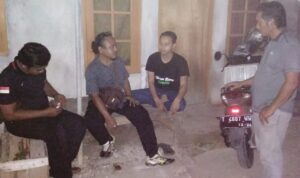 Saat Konfirmasi Dede Ahyani