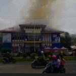 Kantor Pajak Kota Lubuklinggau Dilalap Si Jago Merah