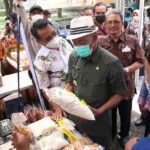 Bupati Kang Jimat Hadiri Bazar Ramadhan Ke Dinas Pertanian1