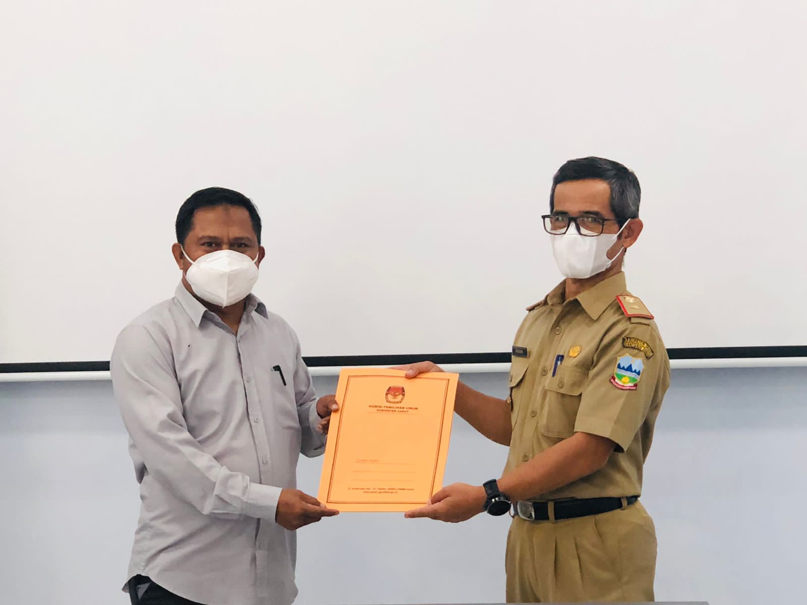 KPU Garut Kunker ke Diskominfo Garut Terkait Penyebarluasan Informasi Pemilu