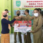 Asda1 Serahkan Bantuan Rutilahu Untuk Warga Tanjungwangi1