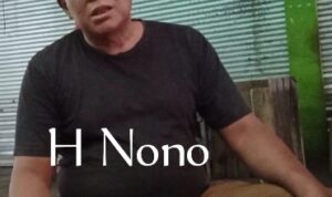 Diduga H. Nono Komersilkan WC Umum Pasar Ciasem1 Diduga H. Nono Komersilkan WC Umum Pasar Ciasem1