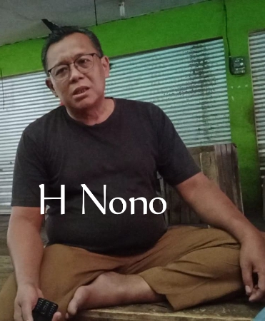 Diduga H. Nono Komersilkan WC Umum Pasar Ciasem1