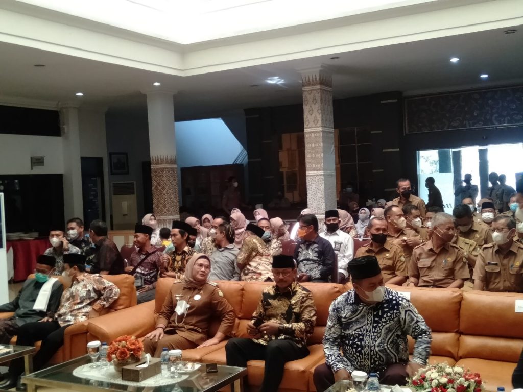 Kegiatan Halalbihalal DPRD Indramayu 1443 H, Dihadiri Bupati Nina Agustina2