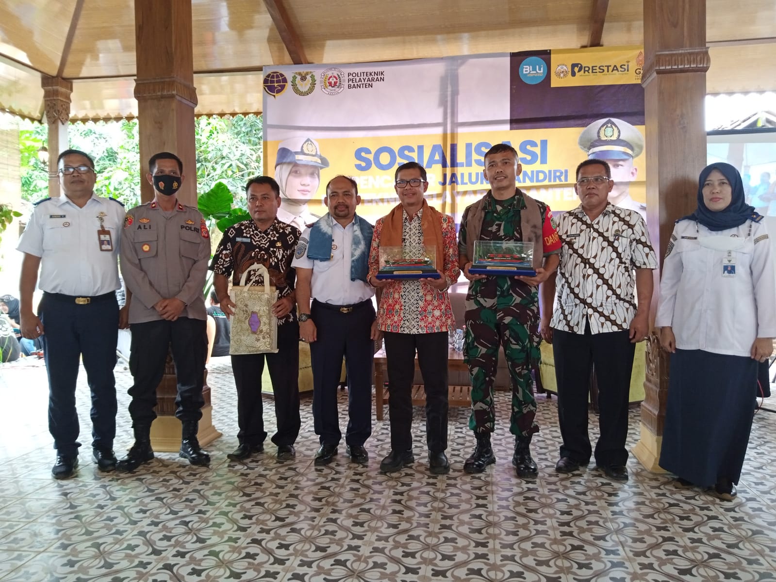 Politekpel Banten Gelar Sosialisasi Pencatar di Desa Wisata Cigarukgak1