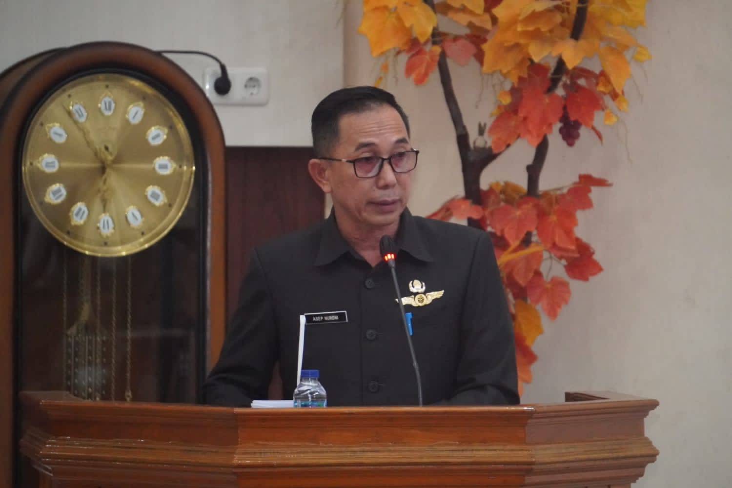Sekda Subang Hadiri Rapat Paripurna Terkait Raperda2