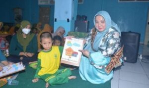 Bunda PAUD Lamteng Buka Gebyar PAUD Himpaudi