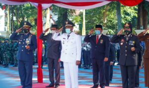 Kang Jimat Ikuti Upacara HUT Bhayangkara Ke-76