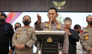 Kapolri Resmi Tetapkan Irjen Ferdy Sambo Sebagai Tersangka Kapolri Resmi Tetapkan Irjen Ferdy Sambo Sebagai Tersangka