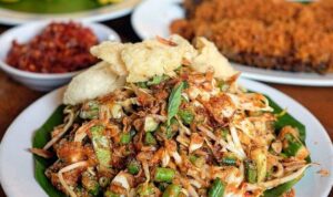 Karedok Makanan Khas Sunda, Ini Resep Pembuatan Karedok Karedok Makanan Khas Sunda, Ini Resep Pembuatan Karedok
