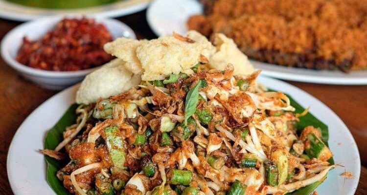 Karedok Makanan Khas Sunda, Ini Resep Pembuatan Karedok