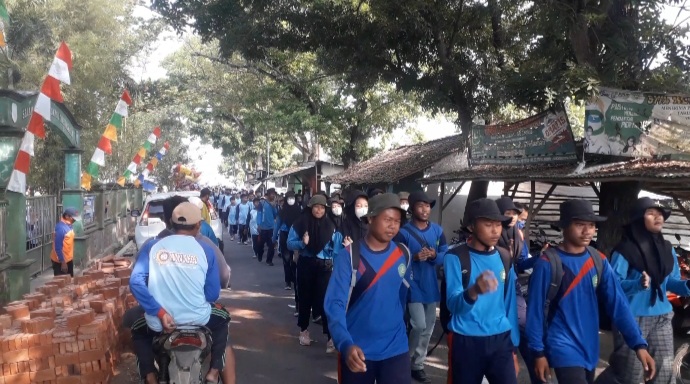 PGRI Tambakdahan Gelar Lomba Jalan Santai Meriahkan HUT RI ke- 771