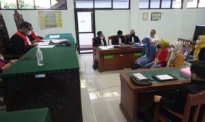 Sidang Lanjutan Oknum DPRD Subang, JPU Hadirkan 7 Saksi Memberatkan Terdakwa Sidang Lanjutan Oknum DPRD Subang, JPU Hadirkan 7 Saksi Memberatkan Terdakwa