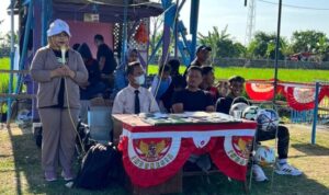 Teh Neng Supartini Buka Open Turnamen Sepak Bola BPD Bongas Cup