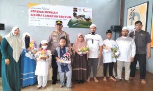 Assyifa Peduli Bersama DKM PT. Taekwang dan Follow Mie Santuni 125 Yatim Dhuafa Assyifa Peduli Bersama DKM PT. Taekwang dan Follow Mie Santuni 125 Yatim Dhuafa