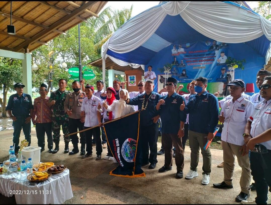 Ketum IWO Indonesia Lantik Pengurus DPD Kabupaten Garut1