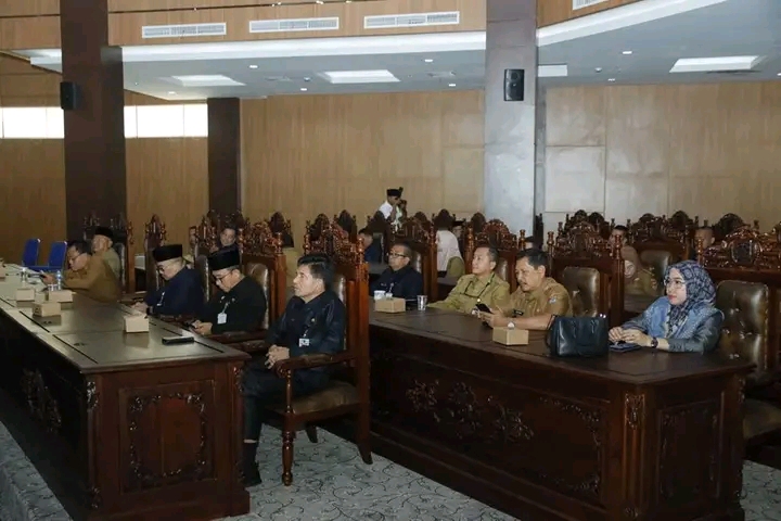 DPRD Lubuklinggau Gelar Rapat Paripurna Bahas Usulan Pemkot1