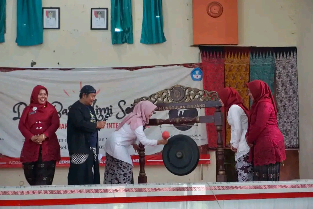 Disdikbud Indramayu Peringati Hari Bahasa Ibu Internasional1
