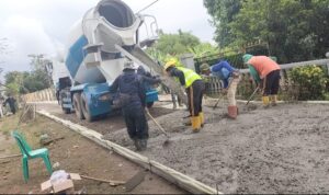 Meski Sedang Sakit, Kades Wahyudin Tetap Jaga Amanah Rakyat Meski Sedang Sakit, Kades Wahyudin Tetap Jaga Amanah Rakyat