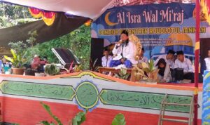 Peringatan Isra Mi'raj dan Sambut Ramadhan di Ponpes Roudlotul Jannah