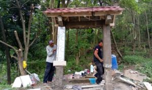 Sambut Ramadhan, KH Agung Ghozali Bangun Gapura Makam Waliyullah Eyang Ranggawulung Sambut Ramadhan, KH Agung Ghozali Bangun Gapura Makam Waliyullah Eyang Ranggawulung